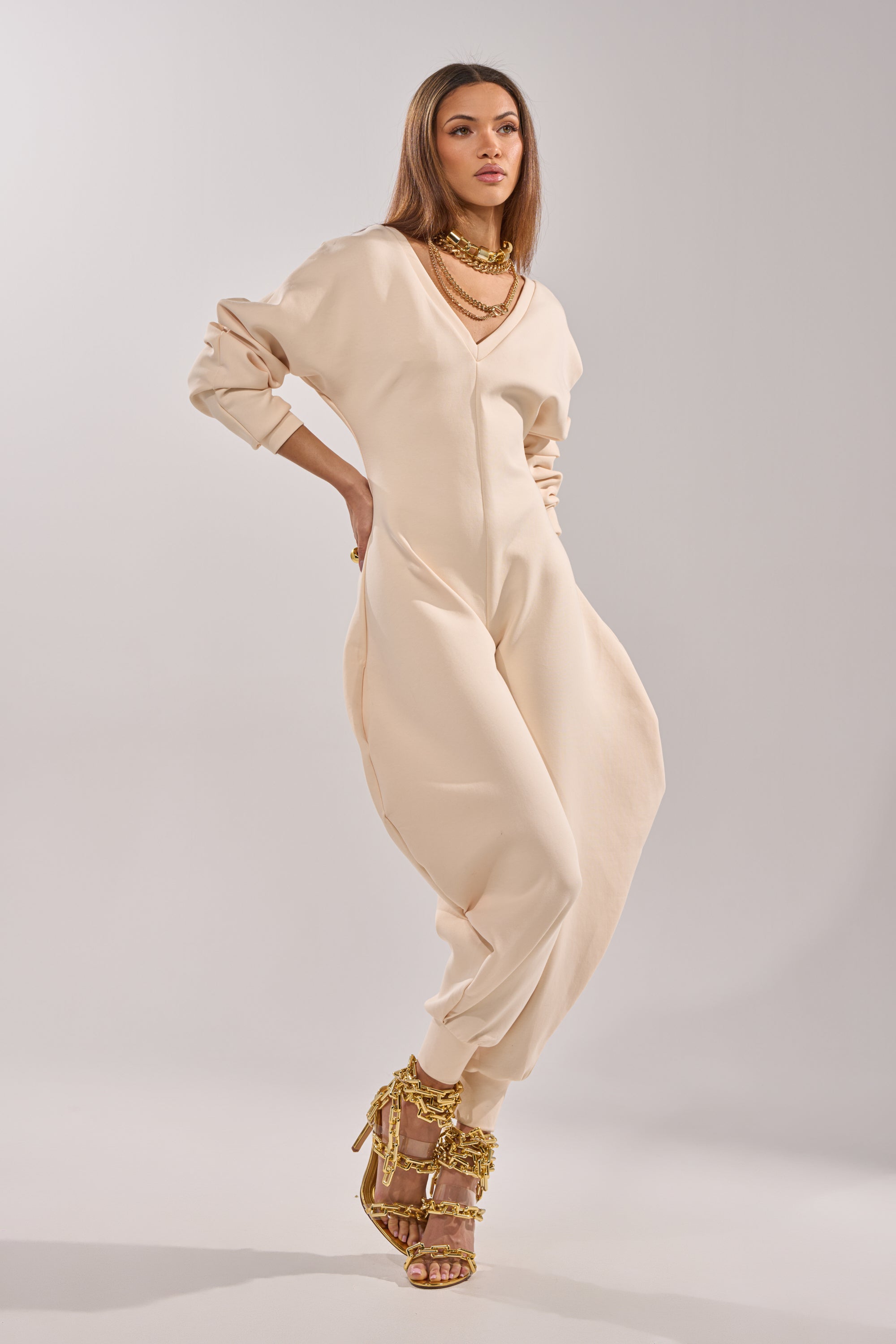 COMFY COZY SWEATSHIRT JUMPSUIT IN BONE