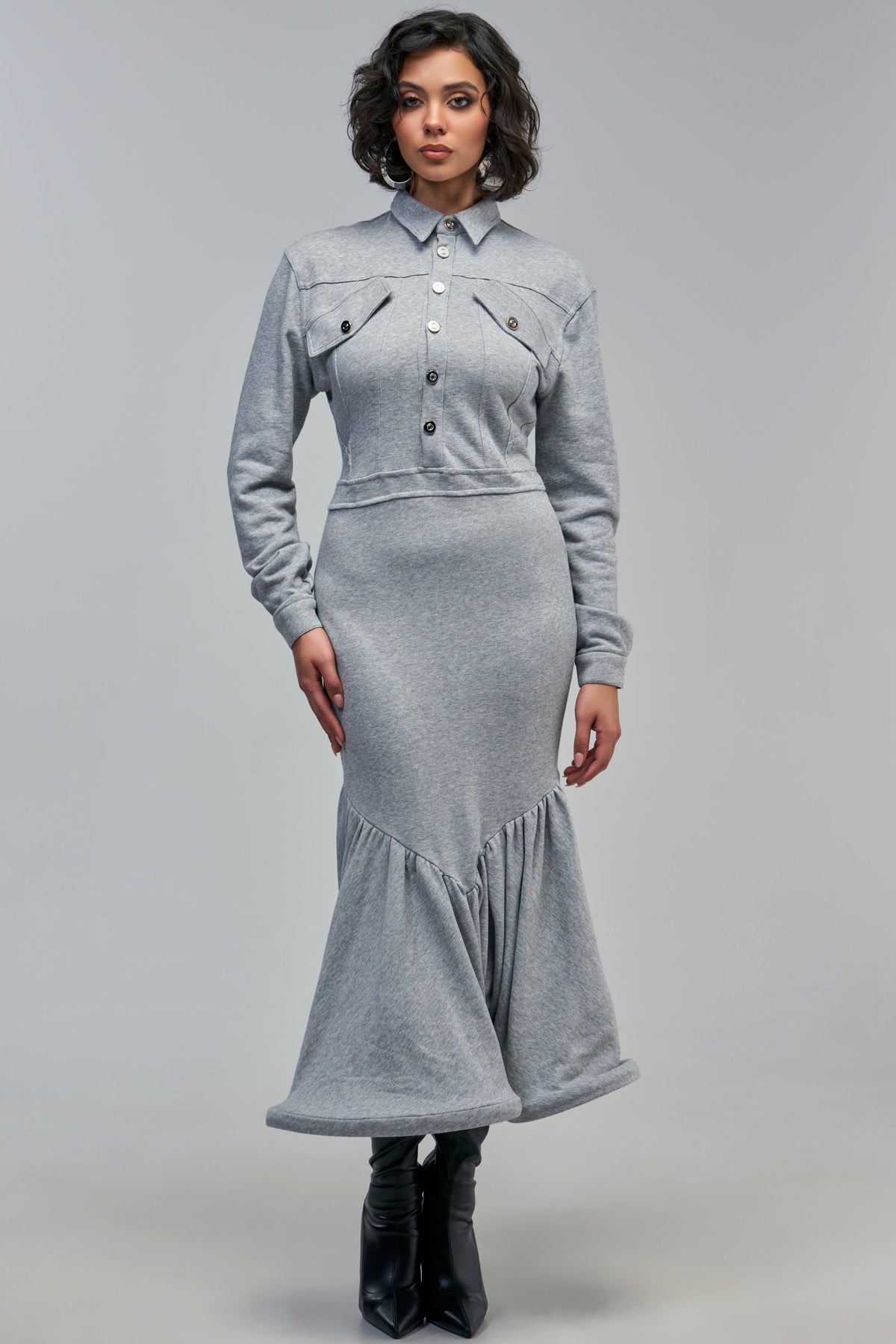 COMFY YET CUTE LONG SLEEVE SCUBA MAXI DRESS