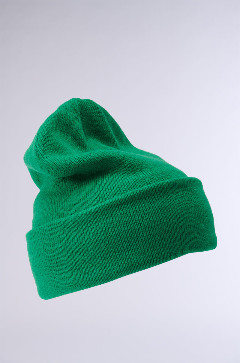 CLASSIC KNIT BEANIE IN GREEN