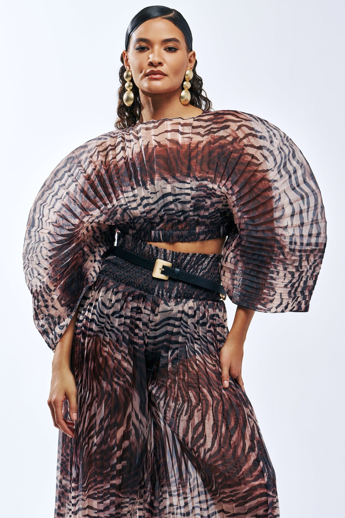 ANGELINA ANIMAL PRINT PLEATED BLOUSE