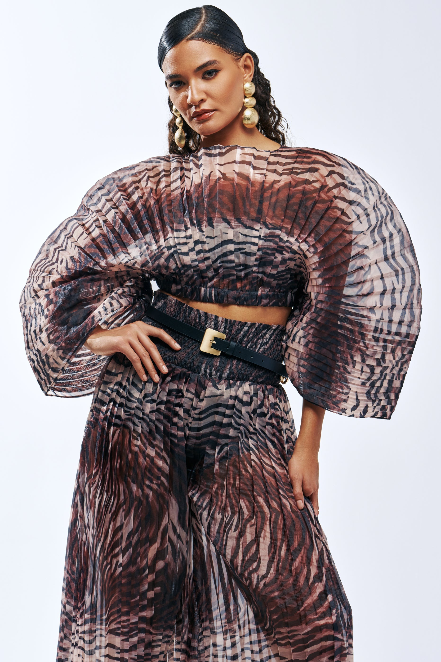 ANGELINA ANIMAL PRINT PLEATED BLOUSE