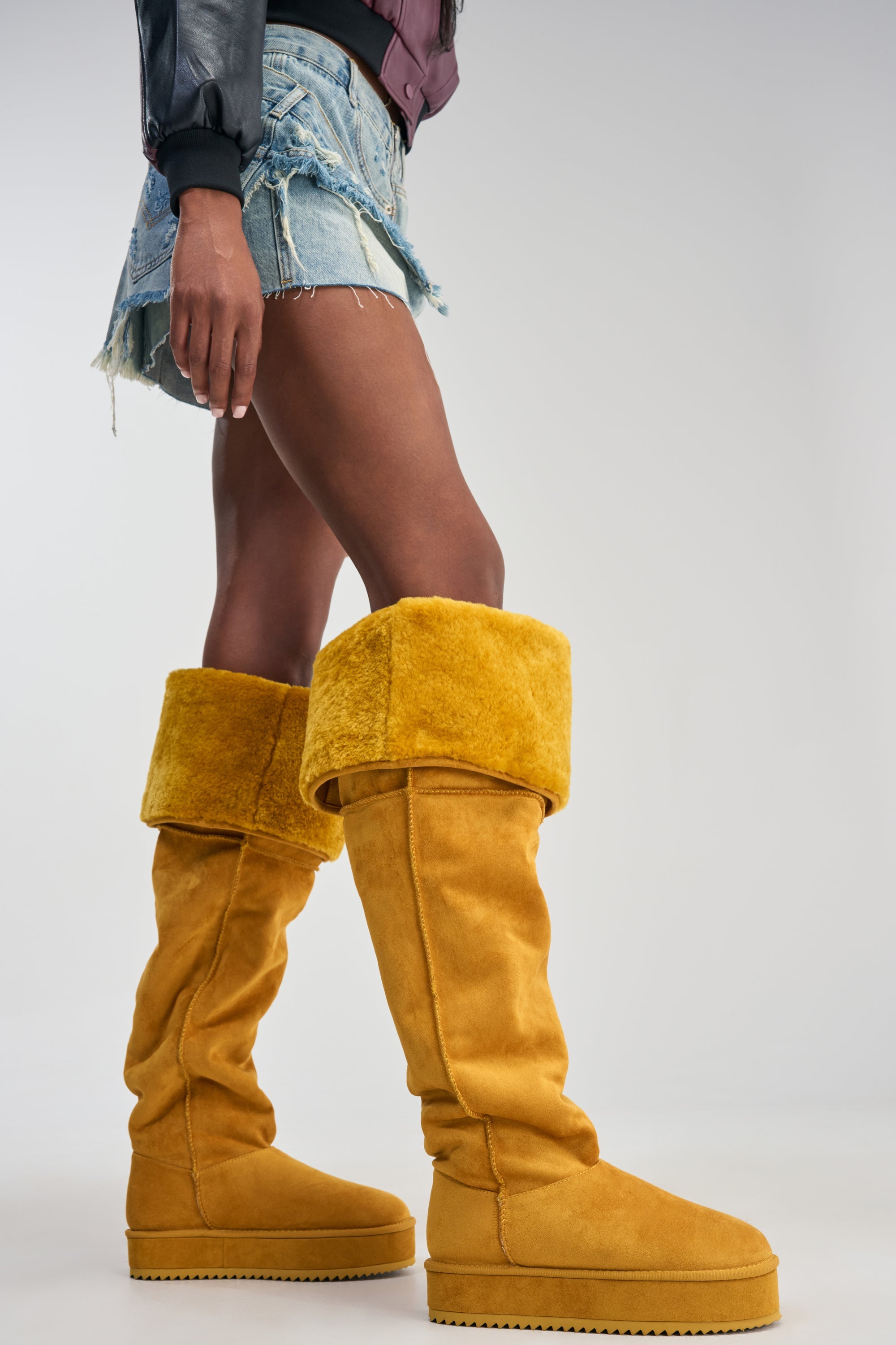 AZALEA WANG MARLOW MUSTARD SUEDE SHERPA FLATFORM BOOT