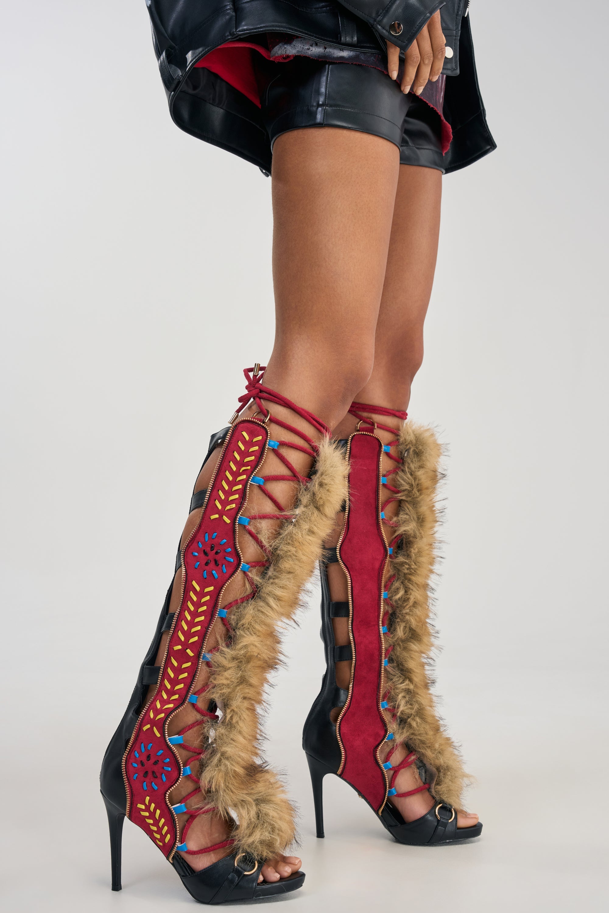 AZALEA WANG SHAINE BLACK MULTI GLADIATOR STITCH AND FUR SANDAL