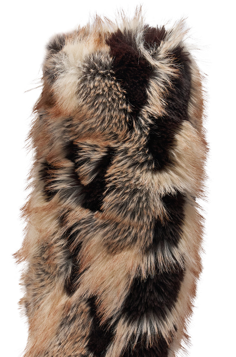 AZALEA WANG SHIVER BROWN FLAT FUR BOOT