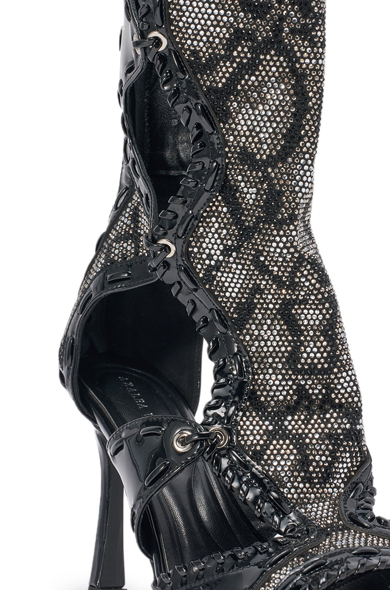 AZALEA WANG SOLANGE SILVER SNAKE RHINESTONE GLADIATOR SANDAL