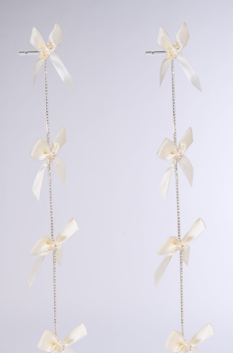 COQUETTE DREAMING EARRINGS